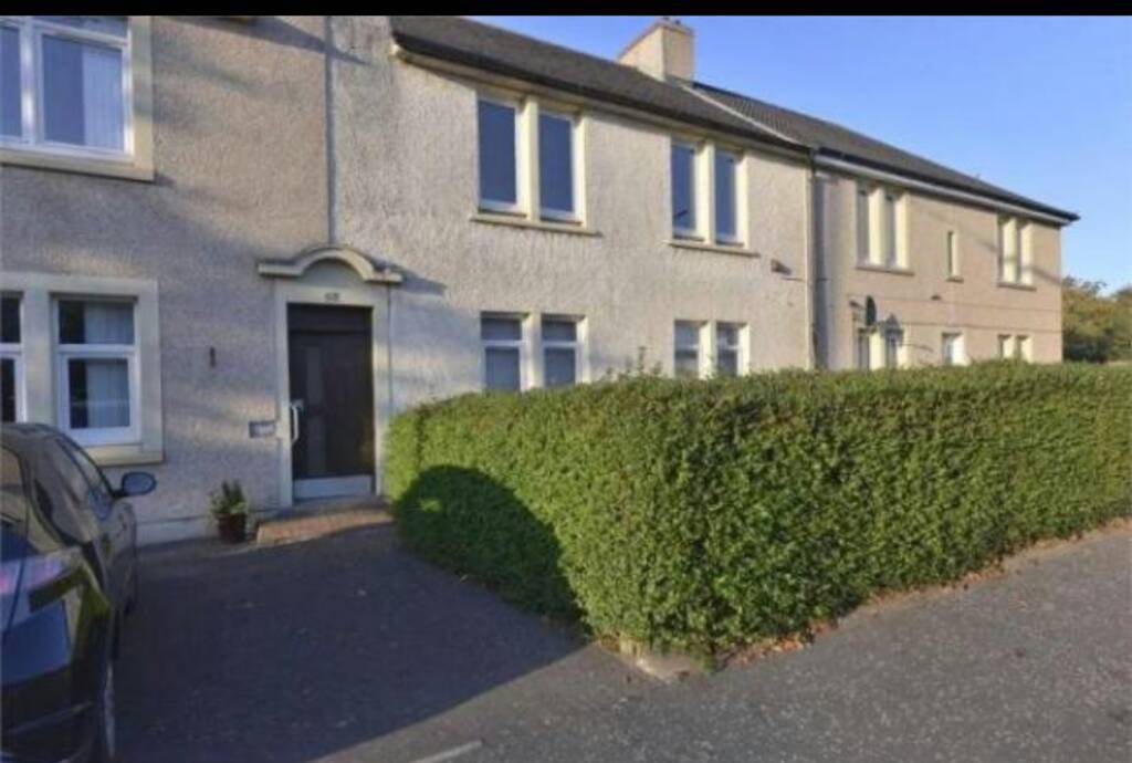 Large 1 Bedroom Unfurnished Flat in Motherwell, North Lanarkshire