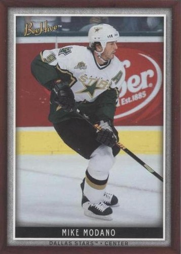 2006-07 Upper Deck Bee Hive - Mike Modano #68