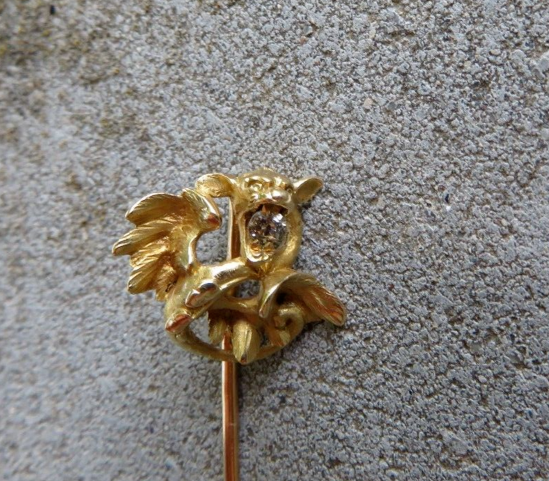 Épingle à Cravate En Or Jaune - Décor Chimère Et Diamant - 4.29 Grammes - Occasion