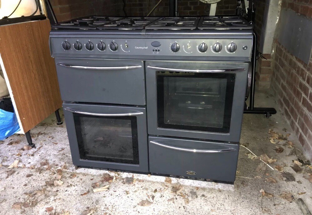 Belling Country Chef Range Cooker. Black. Duel fuel with 8 burners and