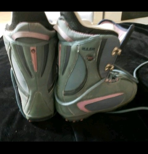 Burton Ruler Womens Snowboard Boots Size US 6