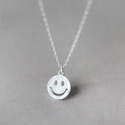 Adorable Tiny Round Happy Face Silver Pendant Chain Necklace
