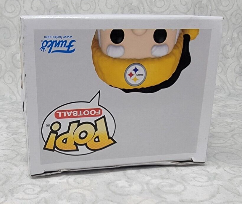 Funko Pop NFL Pittsburgh Steelers Santa Fanatics 2024 Holiday - Box has Wear