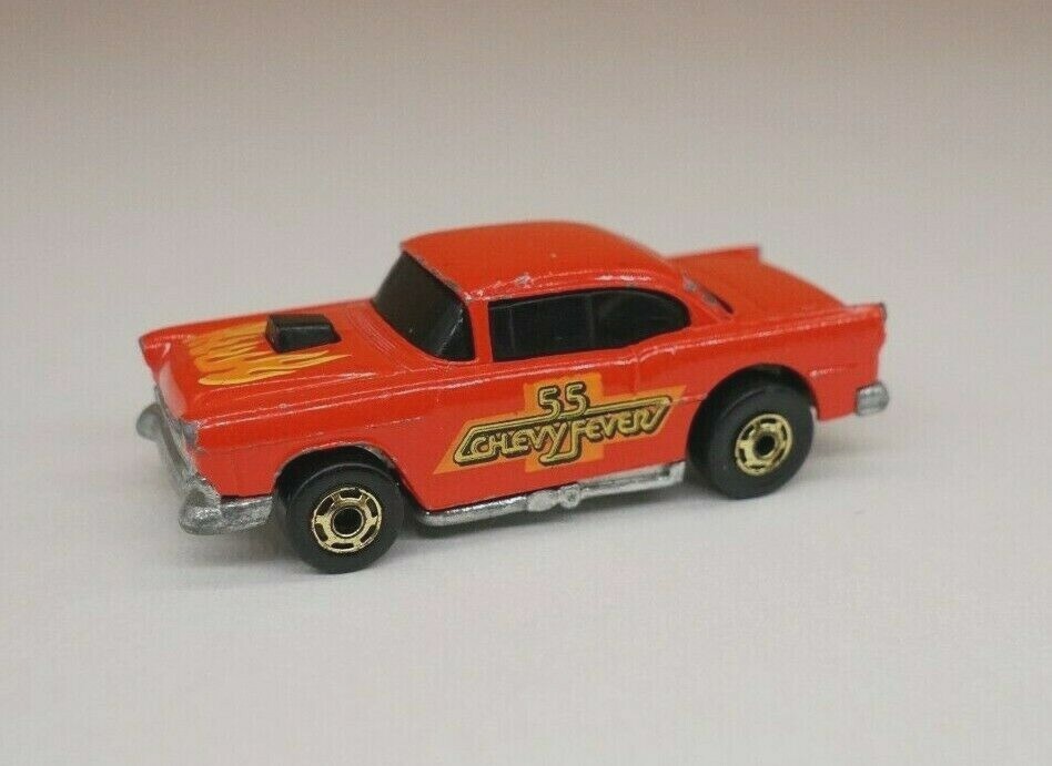 ホットウィール HEAVY CHEVY 主に台紙左、プラスチック左側劣化 ホットウィール HEAVY CHEVY 主に台紙左、プラスチック左側劣化