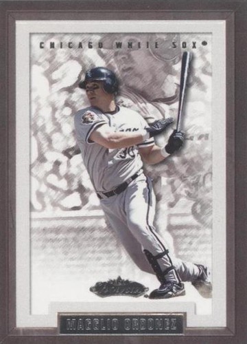 2002 Fleer Showcase - Magglio Ordonez #85