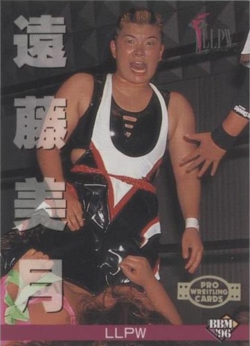 Mizuki - 2025 BBM Women's Pro-Wrestling Holo Card [not hand