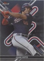 2022 Topps Finest - Juan Soto #99