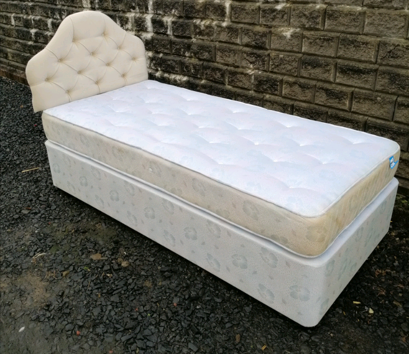 Single bed, headboard + bedside in Kelso, Scottish Borders