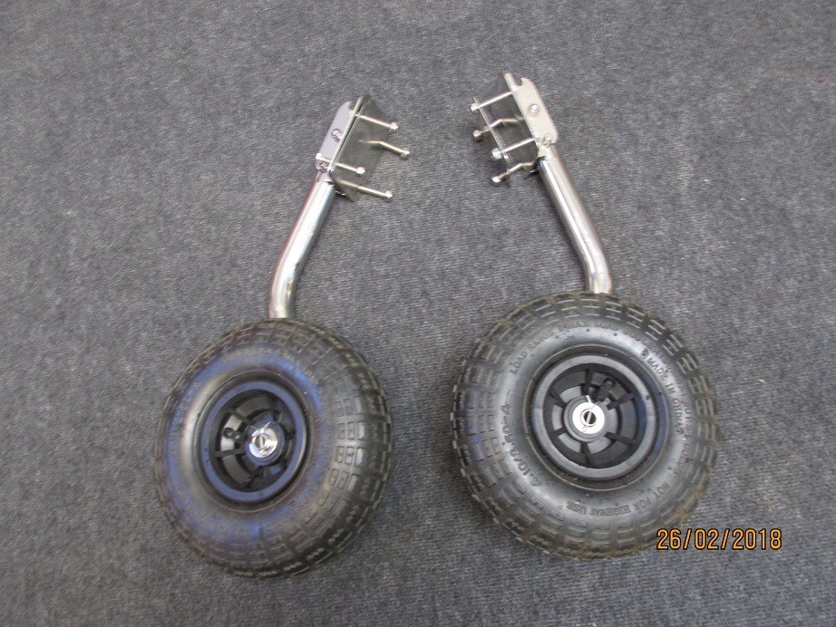 Inflatable boat dinghy rib tender launching, fold up/down launch wheels honwave suzumar avon