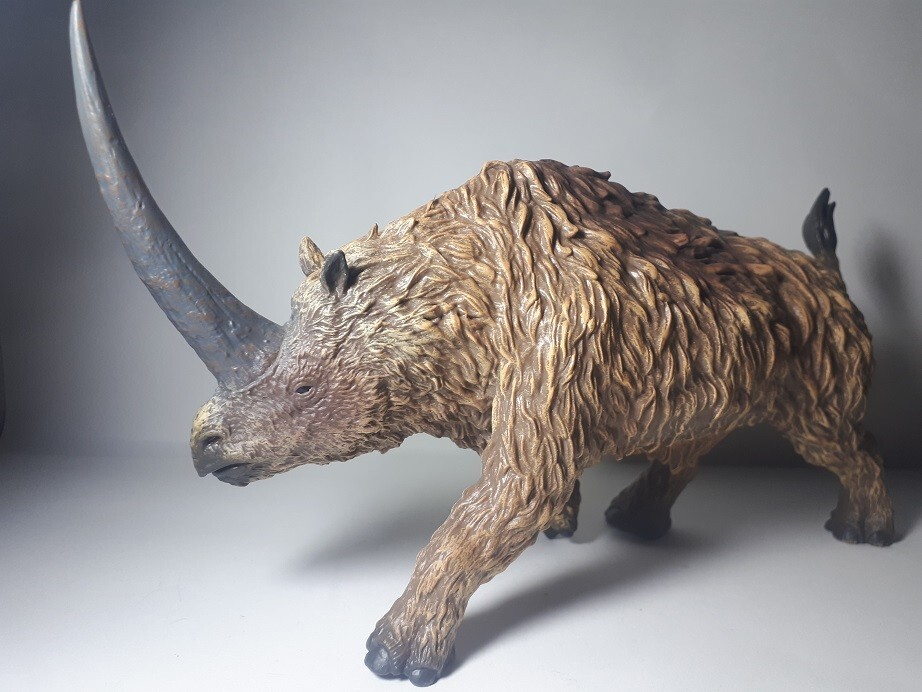 COLLECTA オニヤンマ wyw801m 2019 NEW Collecta Animal Toy / Figure Elasmotherium - Deluxe