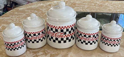 コカコーラデラックスデリトラック 限定版ヴィンテージ 1997 コークス Amazon | Motor City Classics コカコーラ 1/64 いすゞ N