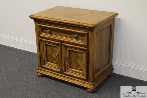 DREXEL HERITAGE Chartwell Collection Cabinet Commode Nightstand 114-630