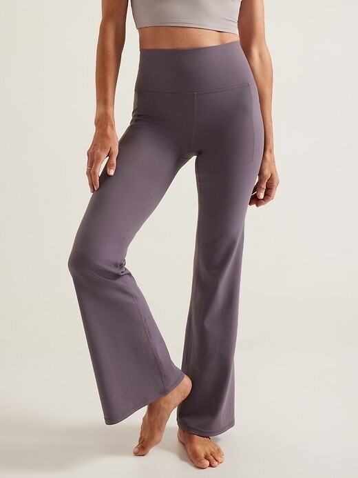 ATHLETA Расклешенные брюки Salutation Stash LT, большие высокие LT | Фиолетовый #465607 НОВЫЙ