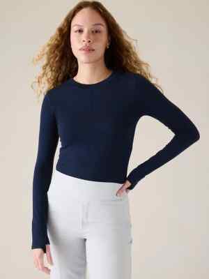 Athleta S SMALL Ascent Seamless Top Navy Breathable Merino Wool Shirt Base-Layer