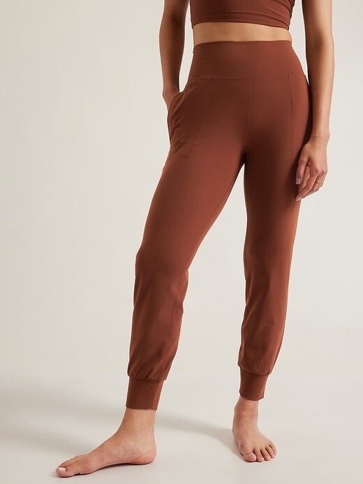 

Спортивные штаны ATHLETA Salutation , маленькие | Штаны из древнего красного дерева #531288 НОВИНКА, Коричневый