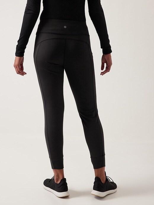 

ATHLETA Rainier Jogger  Большой | Черные брюки #488459 НОВИНКА, Черный