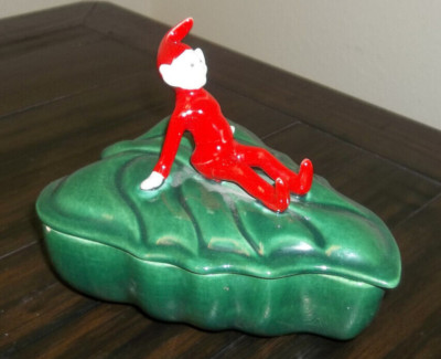 Vtg Green Leaf Candy/Trinket Dish w/Lid/Red Pixie Elf Sitting Top/Treasure Craft