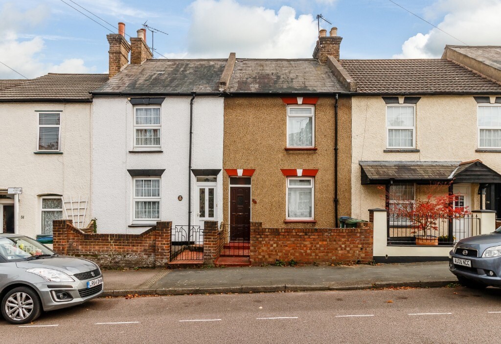 2 bedroom terraced house in a good location in Watford in Watford, Hertfordshire Gumtree