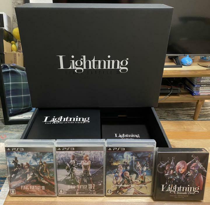 FINAL FANTASY XIII LIGHTNING ULTIMATE BOX Figure Artbook