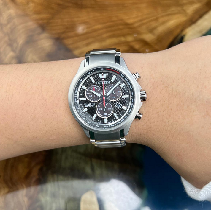 Pre-owned Citizen Super Titanium Sapphire Crystal Chronograph Black Dial Watch At2470-85e