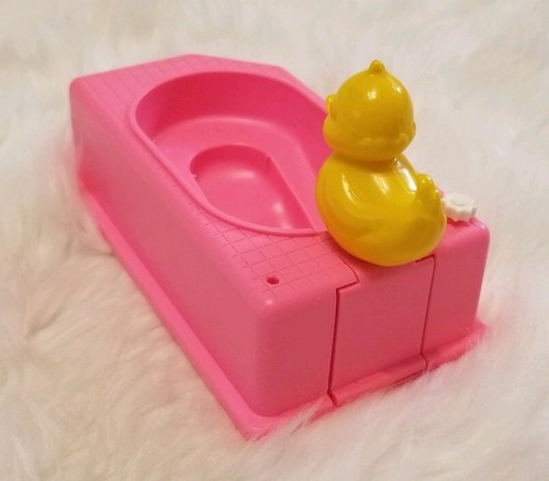 1995 Mattel Barbie Kelly Bathtime Fun Pink Bathtub with Yellow Duck