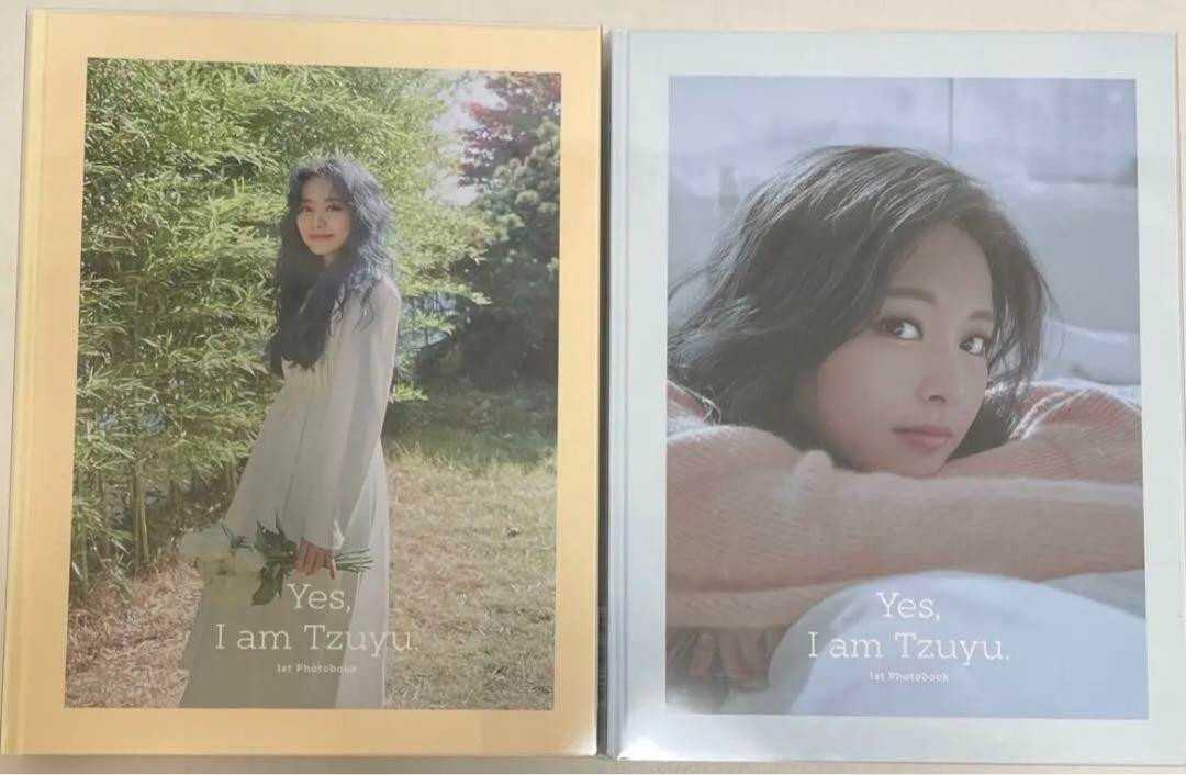 TWICE Yes I am Tzuyu 1st Photobook Blue & Peach Postcard Photocards Full Set JP - Picture 3 of 3