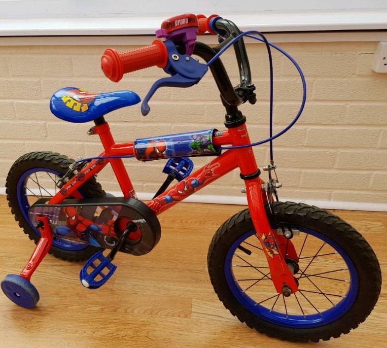 spiderman helmet halfords