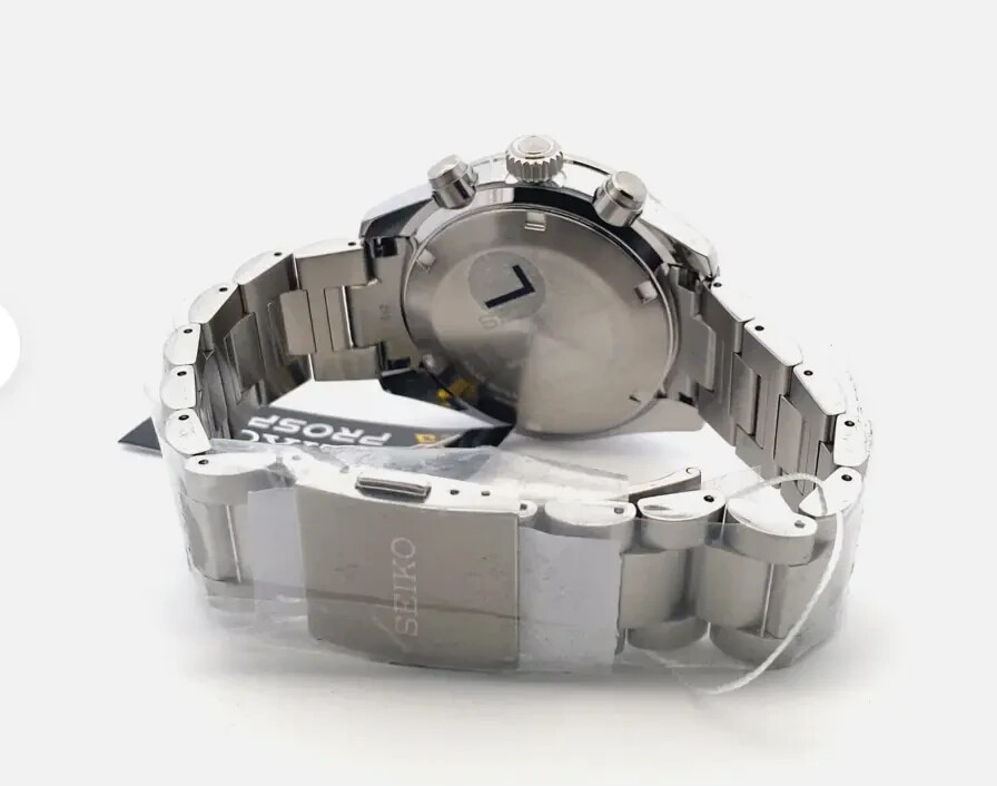 Pre-owned Seiko Ssc927 Speedtimer Watch Red Dial Solar Chronograph 100 Meter Special