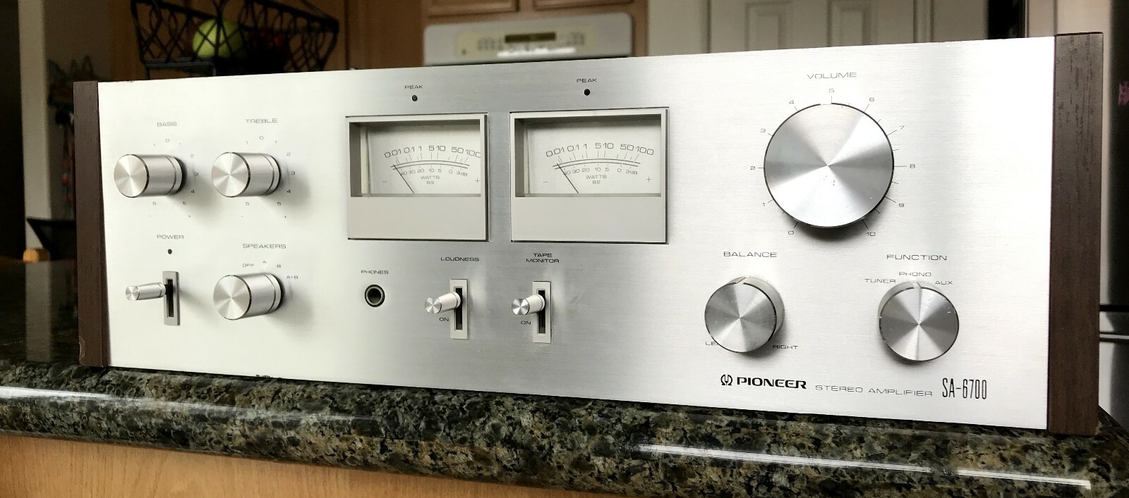 Pioneer SA-6700 Vintage Stereo Amplifier