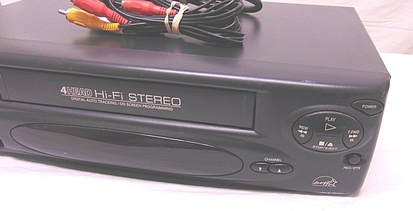 Memorex MVR 4041 VCR VHS Player Recorder AV Cables Antennae