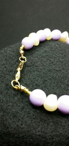Freshwater Pearl/ Purple Glass Bracelet 7 1/2 inches long daffodil yellow pearls