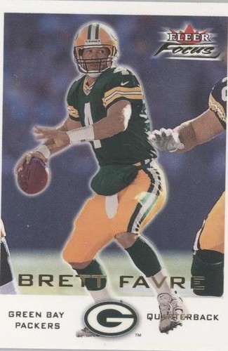 2000 Fleer Focus Brett Favre #64