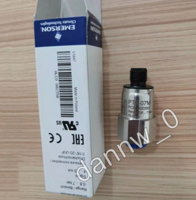 New in box EMERSON PT5-07M pressure  sensor switch