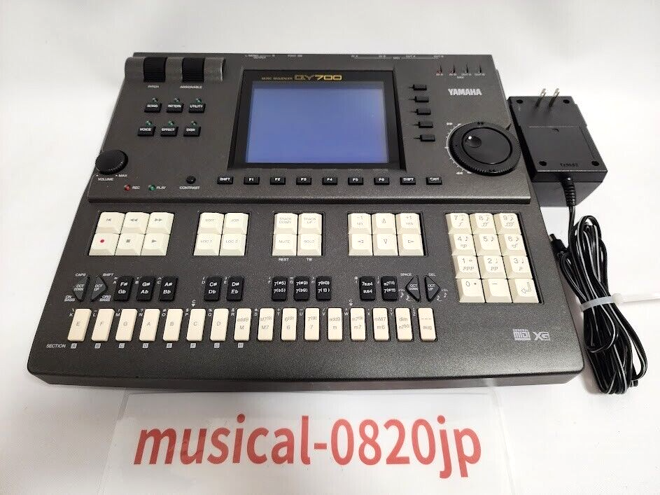 ヤマハ　YAMAHA QY700 ミュージックシーケンサー YAMAHA QY700 MIDI Music Digital Sequencer Samplers Rhythm