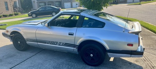 New 1979-1983 Datsun 280ZX Lower Body Side Stripe Kit S130