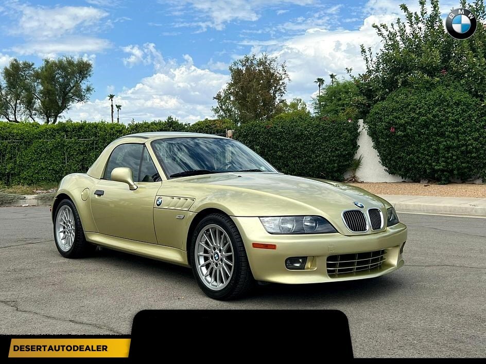 2002 BMW Z3 3.0i MANUAL TRANSMISSION Only 14 cars like this 3.0i 21000 Miles Pis