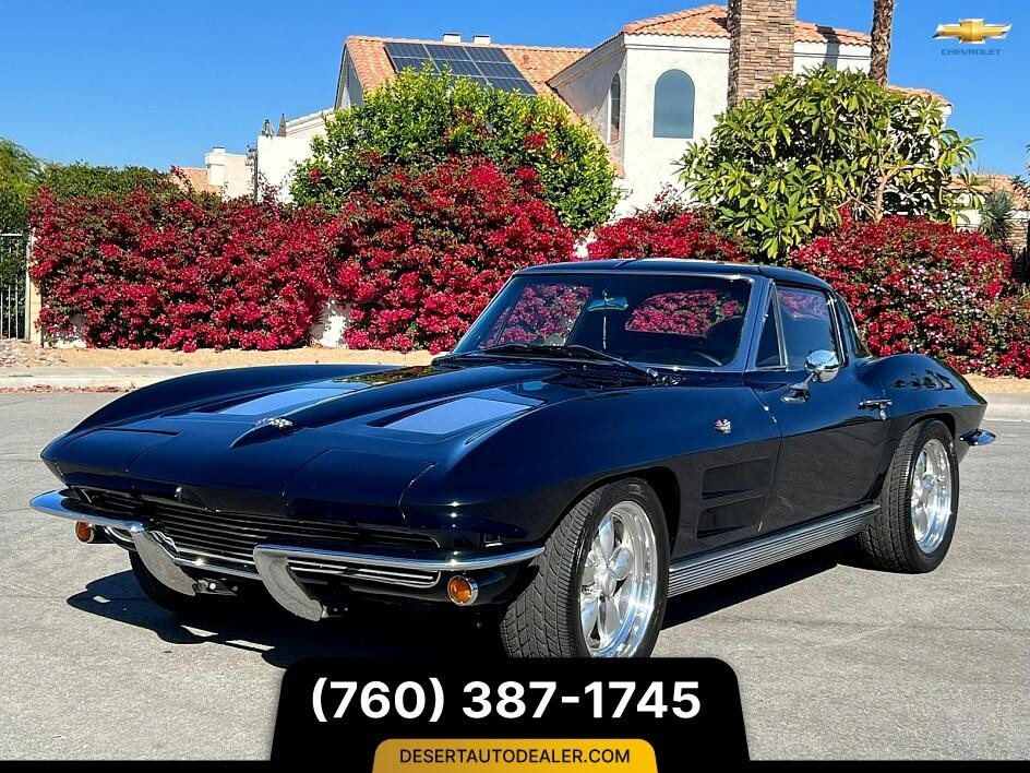 Owner 1963 Chevrolet Corvette Split Window (1 of 1200) Sting Ray (Daytona Blue) 0 Mile