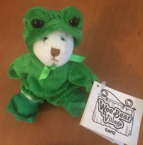 Ganz Wee Bear Village Leap Frog 5