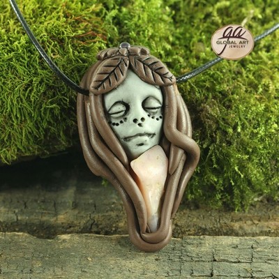 GA04812# Handcrafted Goddess Pendant with  a Peruvian Opal bead 1 Pcs