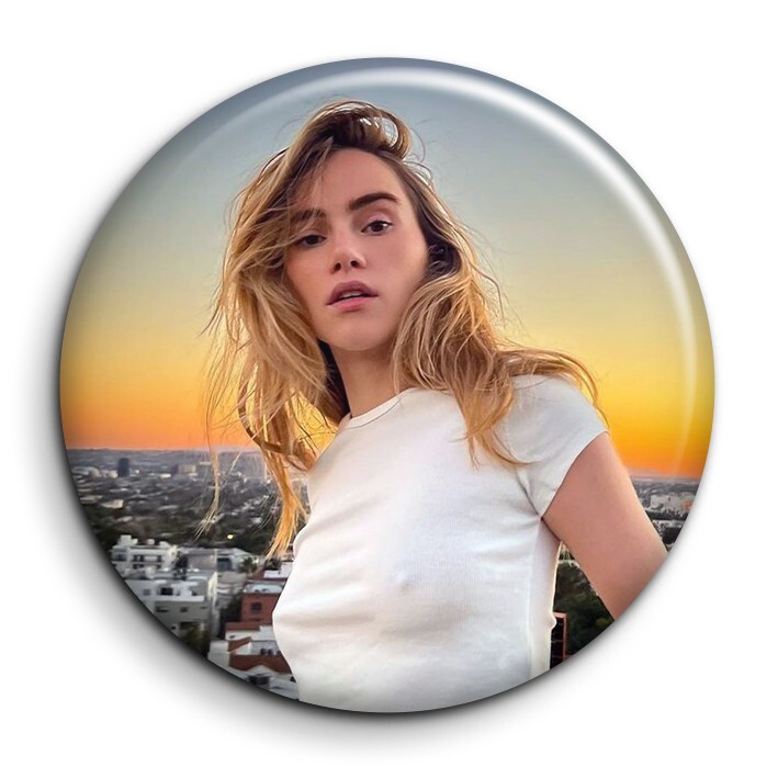 Suki Waterhouse 3 Badge 38mm Button Pin