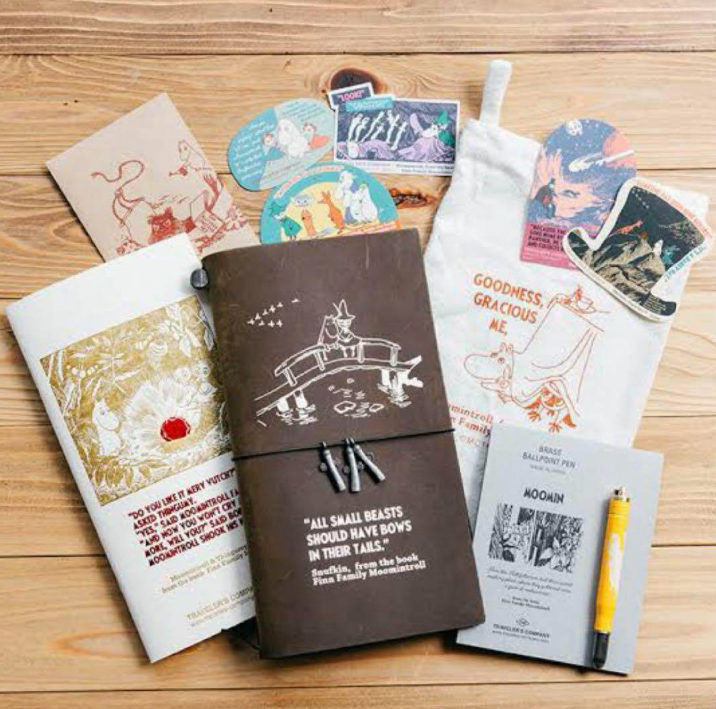 新品未開封　travellers notebook ムーミン一家　限定 新品未開封 トラベラーズノート 限定セット MOOMIN ムーミン一家