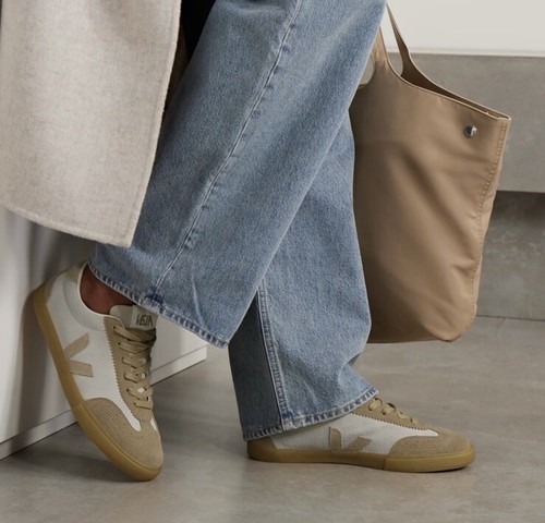 靴 Veja Volley Suede/Natural Sahara VEJA VOLLEY SUEDE NATURAL SAHARA | REVERSIBLE