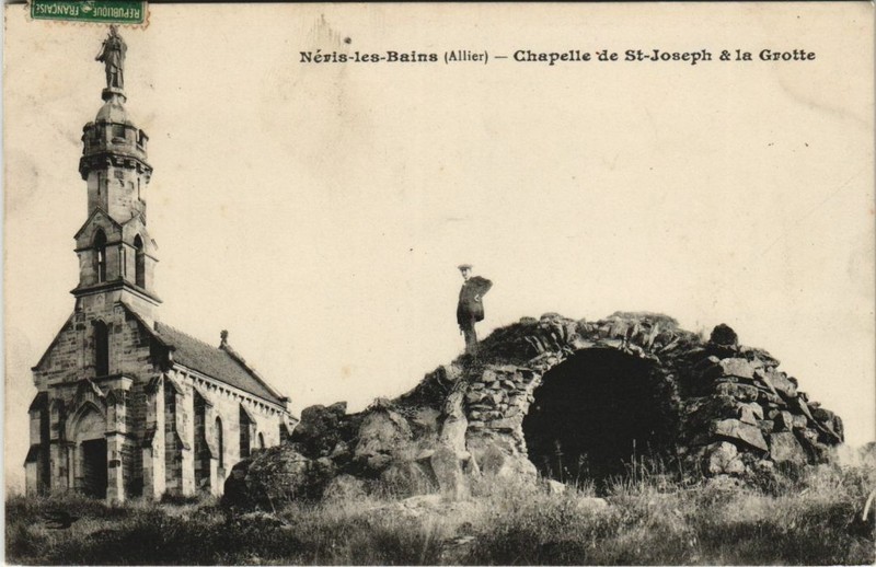 Cpa Neris Les Bains Chapelle De St Joseph Et La Grotte (1156002)
