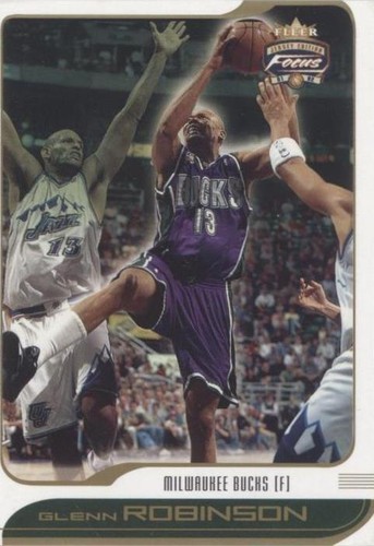 2001-02 Fleer Focus Jersey Edition - Glenn Robinson #32