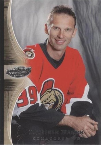 2005-06 Upper Deck Power Play - Dominik Hasek #63