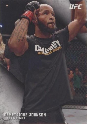 2015 Topps UFC Knockout - Demetrious Johnson #10
