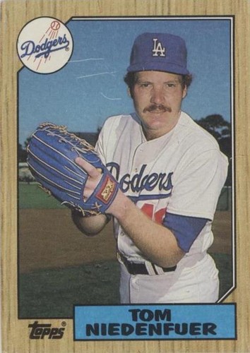 1987 Topps - Tom Niedenfuer #538