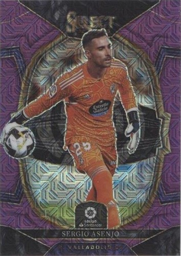 2022-23 Panini Select La Liga Sergio Asenjo #84
