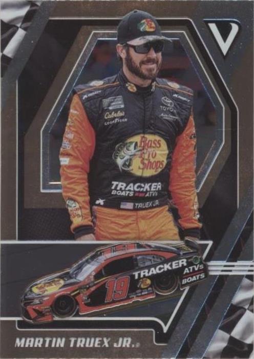 2019 Panini Victory Lane - Martin Truex Jr. #16