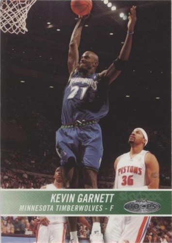 2004-05 NBA Hoops - Kevin Garnett #132